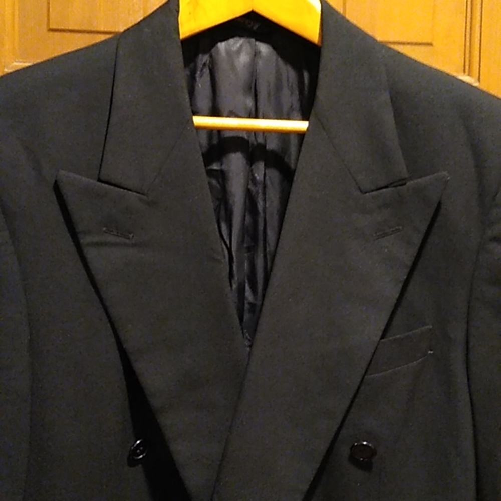 Burberrys vintage black double breasted sport coat 40 ins chest. M/L - Picture 2 of 11